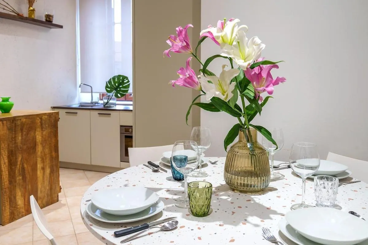 Central Station-Duomo-Design Apartment Milan
