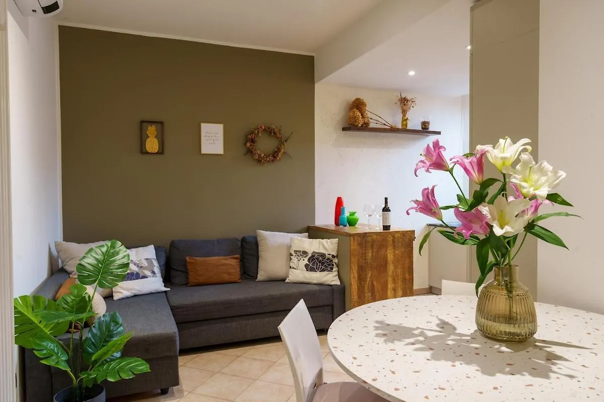 Central Station-Duomo-Design Apartment Milan