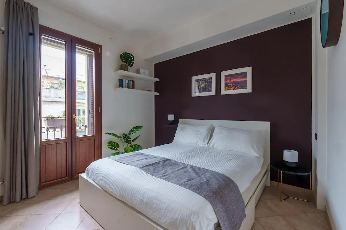 Central Station-Duomo-Design Apartment Milan